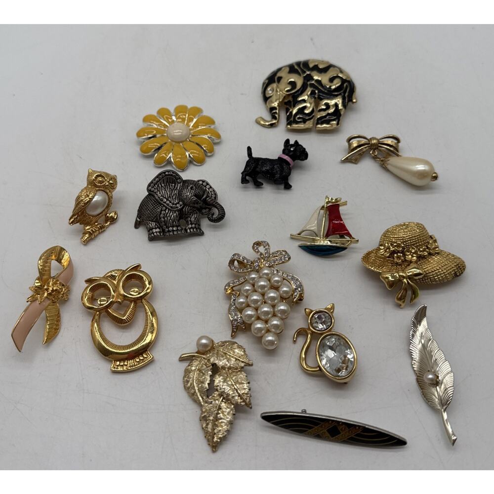 Lot 15 Brooch’s Enamel Gold Tone Faux Pearl Scottie Dog Sail Boat Owl Wearable